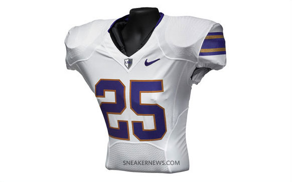 nike-pro-combat-exclusive-auction-LSU-09