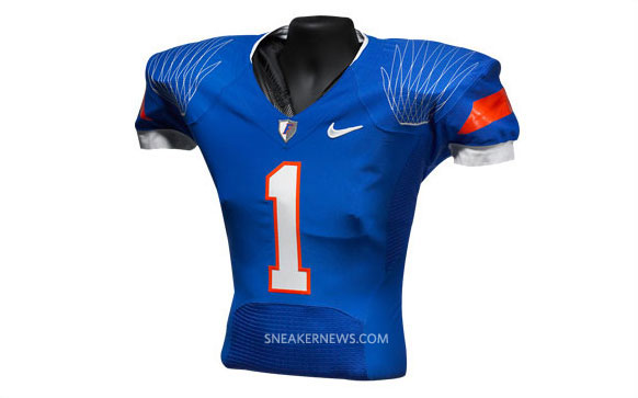 nike-pro-combat-exclusive-auction-florida-gators-09