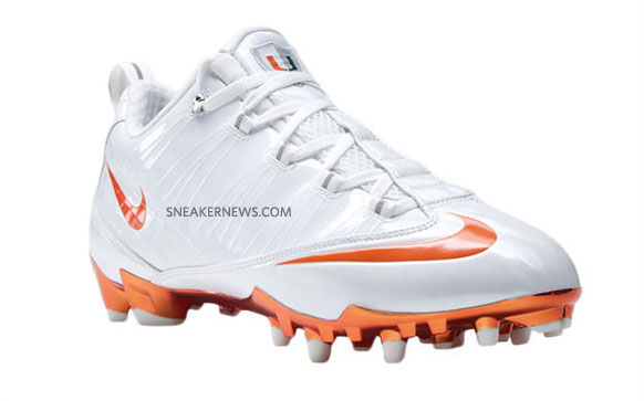 nike-pro-combat-exclusive-auction-miami-01