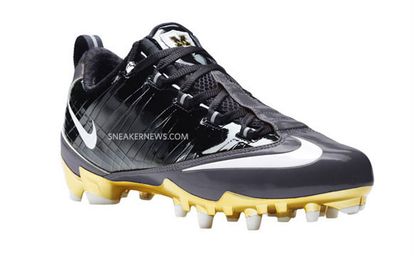 nike-pro-combat-exclusive-auction-missouri-01