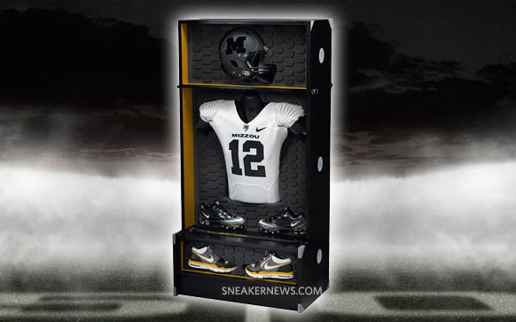 nike-pro-combat-exclusive-auction-missouri-11