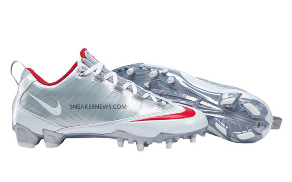 nike-pro-combat-exclusive-auction-ohio-state-03