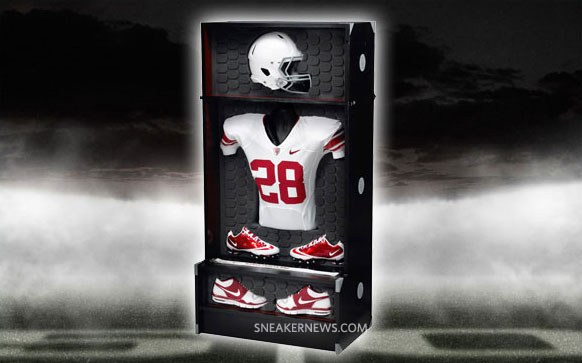 nike-pro-combat-exclusive-auction-oklahoma-11