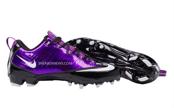 nike-pro-combat-exclusive-auction-tcu-03