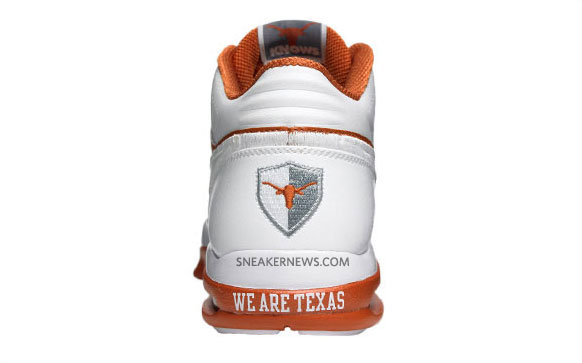 nike-pro-combat-exclusive-auction-texas-05