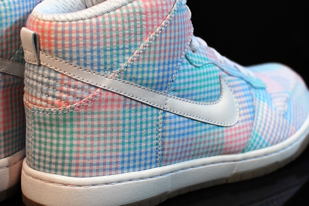 nike-sportswear-gingham-dunk-hi-4