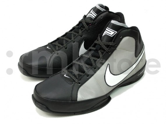 Nike Zoom Hustle Supreme – Tony Parker – Black – Metallic