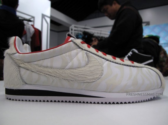 nike_cortez_chinese_new_year_01-570x427