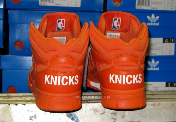 packer-adidas-phantom-II-knicks-1