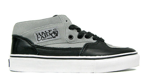 vans_halfcab_gryblk