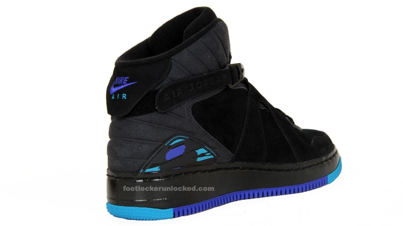 AJF8_BlackBright_Concord-Aquatone-Dark_Charcoal__4_