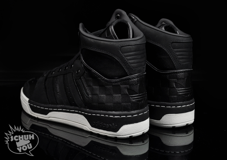 Adidas-Conductor-Black-Black-07