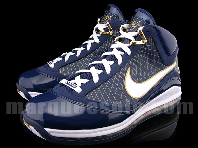 Nike-Air-Max-Lebron-VII-Akron-5