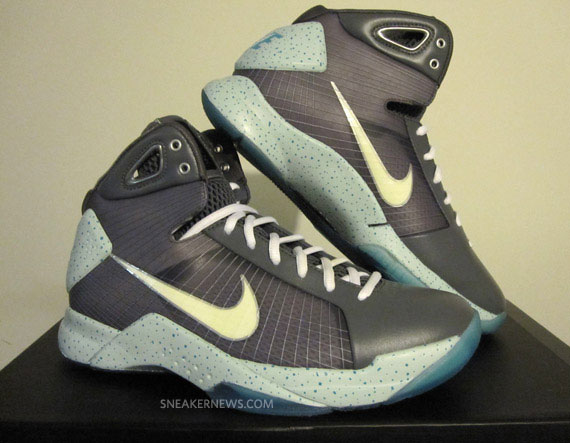 hyperdunk-customs-brian-villanueva-1