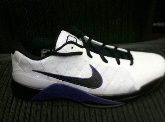 Nike Hyperdunk Low - Steve Nash PE