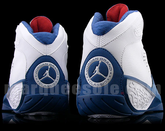 Air Jordan Icons – Jordan Brand Classic 2010 PE