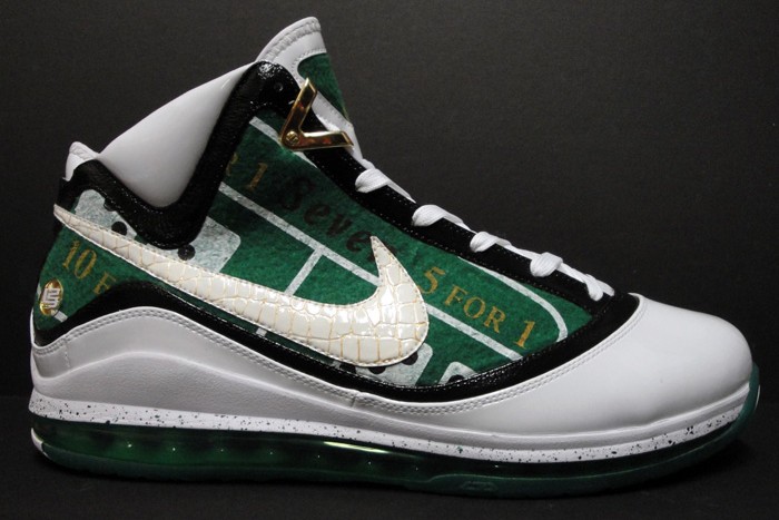 nike-air-max-lebron-7-1of-birthday-craps-custom-04
