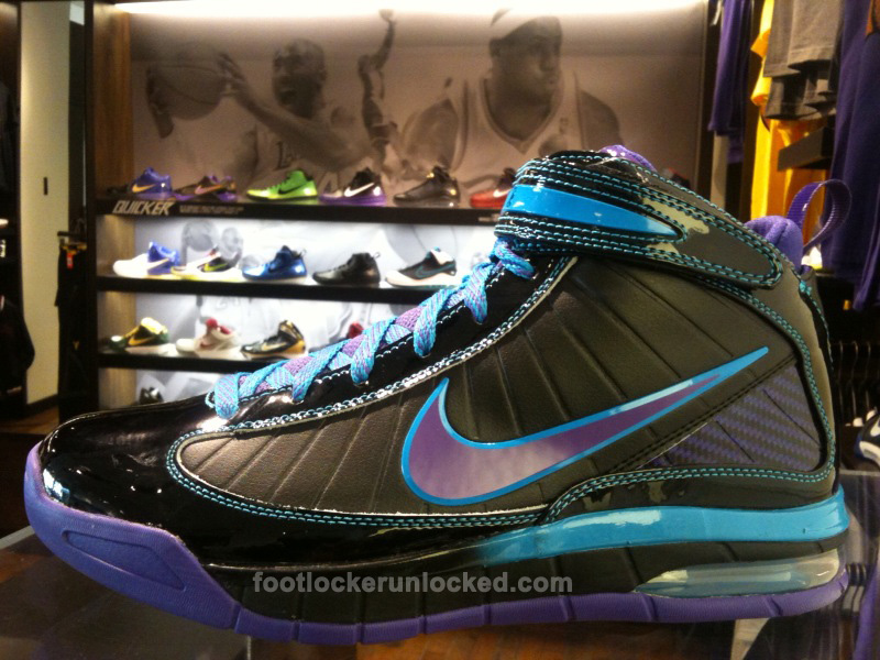 nike-air-max-rise-dwest-1