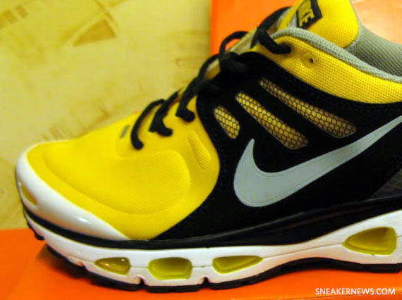 Nike Air Max 2010 Tailwind - Yellow - Grey - Black - Preview