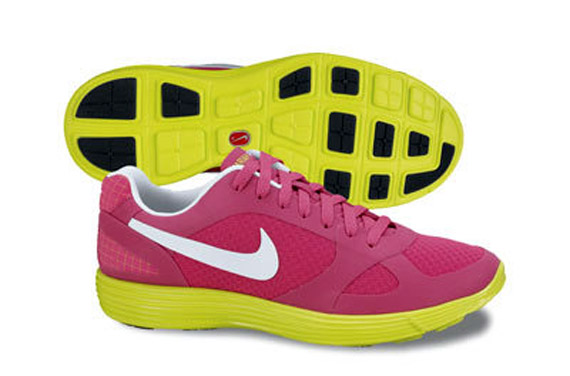 nike-lunar-mariah-spring-2010-4