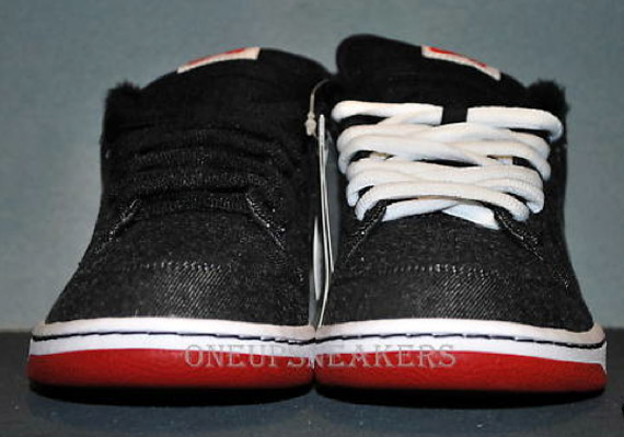 Nike SB Dunk Low - Chirping Bird - Sample on eBay