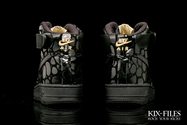 nike-wmns-af1-hi-sprm-blk-glossy-croc-4