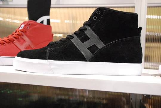 HUF-Spring-Summer-2010-Footwear-A-Closer-Look-16