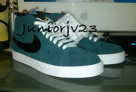 Nightshade Blazer SB Sample