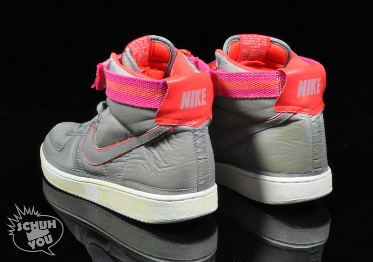 Nike-Vandal-High-Supreme-VNTG-Grey-Pink-07