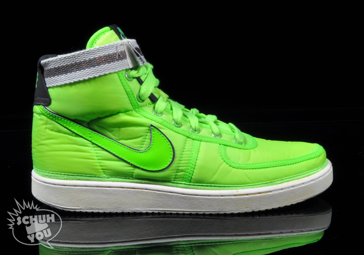 Nike-Vandal-High-Supreme-VNTG-Neon-Green-01