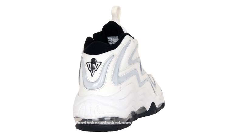 Nike_Air_Pippen_whtblackmts__3_