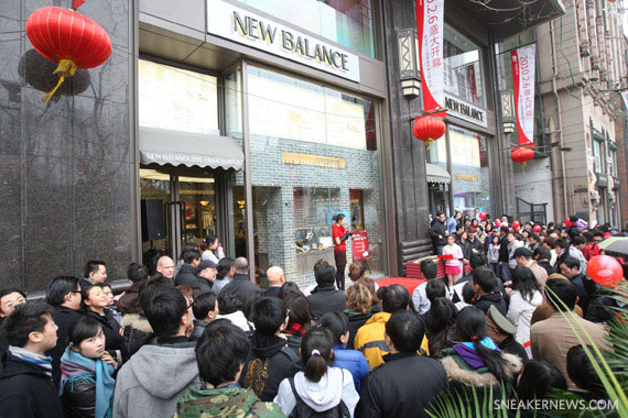 WMNewBalanceShanghaiStoreOpening-Exterior