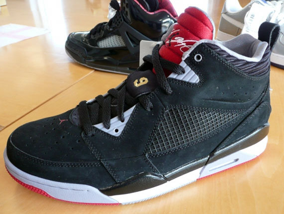 air-jordan-flight-9-2