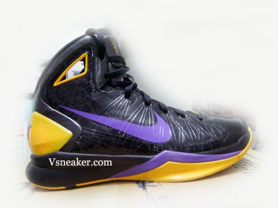 Nike Hyperdunk 2010 - LA Lakers Away