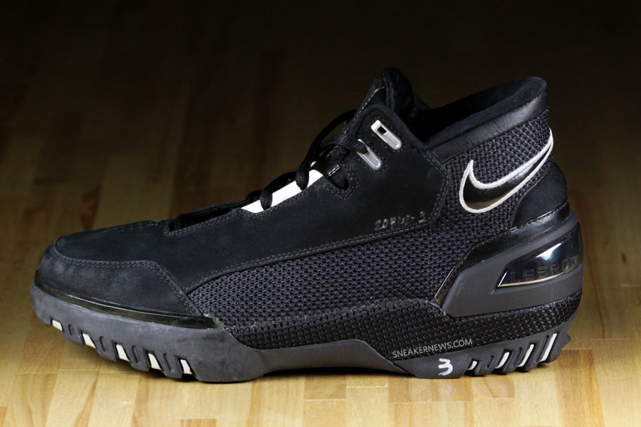 Classics Revisited: Nike Air Zoom Generation Wear-Test Sample