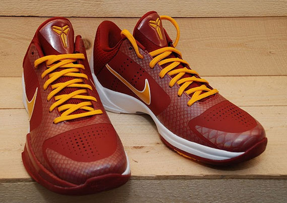 Nike Zoom Kobe V (5) - USC Team PE