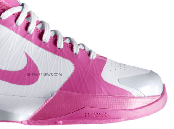 zoom-kobe-v-gs-white-pinkfire-2