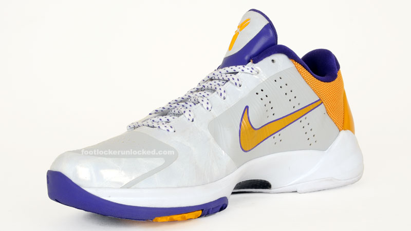zoom-kobe-v-home-2