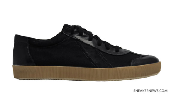 4_Dr_Bess_Black