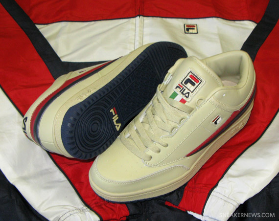 Fila T 1 Mid 5