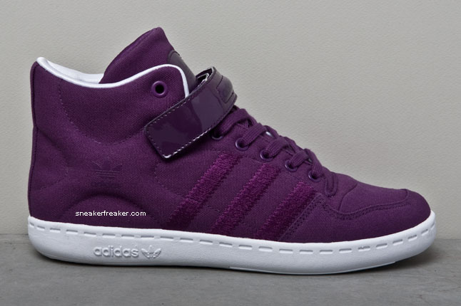 Forummidcomfort Purple Side 1