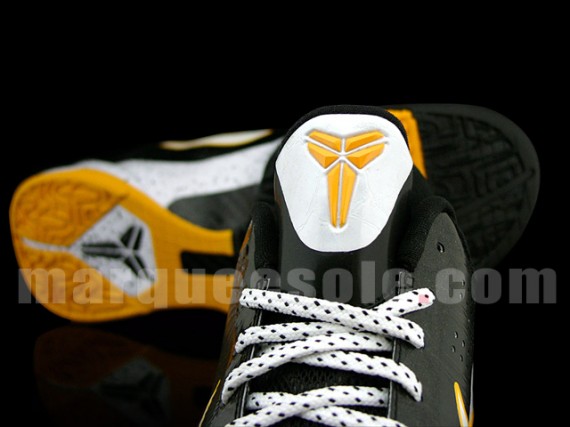 Nike Zoom Kobe V (5) - Black - Del Sol - White