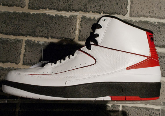 Air Jordan 2 White Black Red