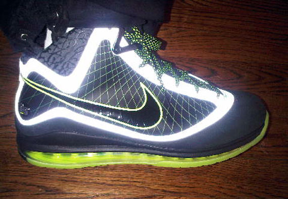 Dj Clark Kent Nike Air Max Lebron Vii