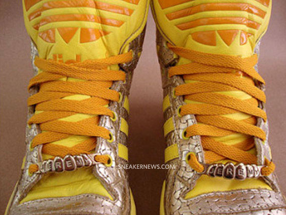 Jeremy Scott x adidas Originals – JS Logo Attitude Hi – Metallic Silver – Yellow – Available