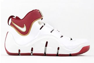 lebron-4-home-pe-323