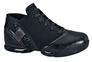 lebron-5-low-black-323