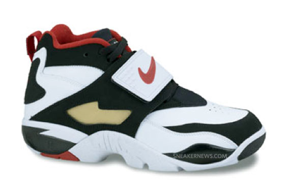 Nike Air Diamond Turf Fall 2010 2