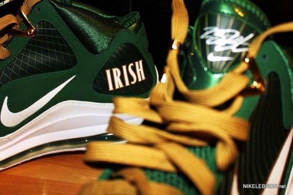 Nike Air Max LeBron VII - SVSM Away PE - Detailed Images