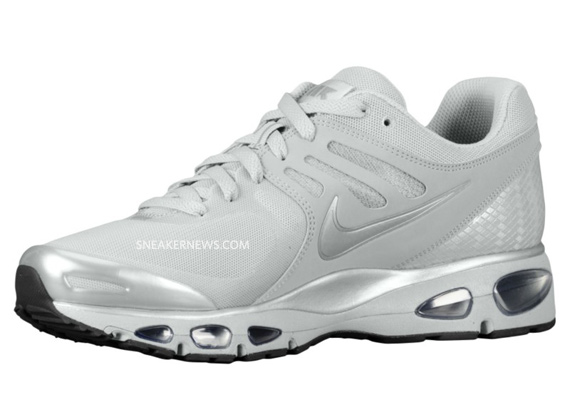 Nike Air Max Tailwind 2010 Air Attack Metallic Silver 2